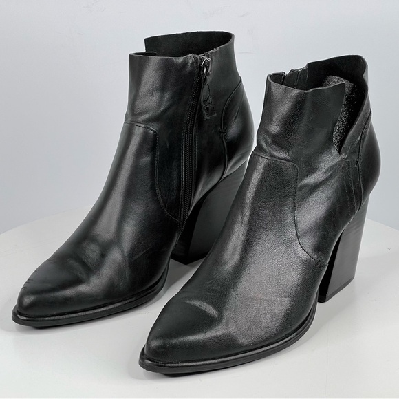 Kelsi Dagger Shoes - Kelsi Dagger Boots Black Leather Stacked Heel Side Zipper Classic Career 19